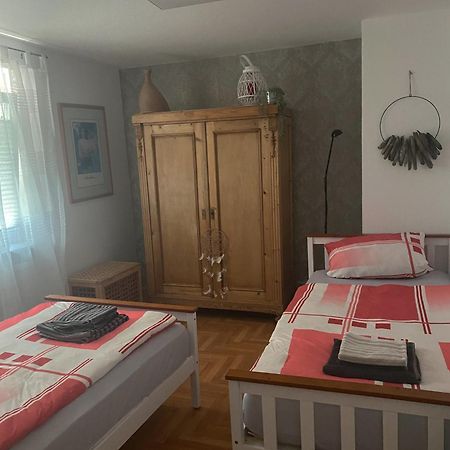Ferienwohnung Ferienwohung Am Felsenwanderweg Im Pfaelzerwald Rodalben Exterior foto